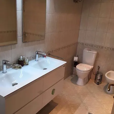 Casa Real B 5-1 Apartment *