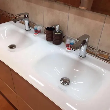 Casa Real B 5-1 Διαμέρισμα *